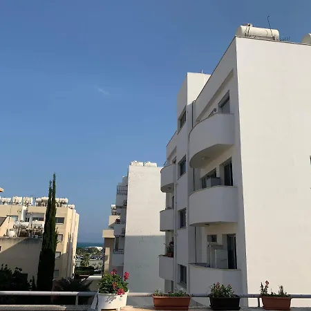 Mini Penthouse * Larnaca